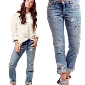 NEW Blank NYC Women’s Studded Cropped Girlfriend Jeans Size 26
